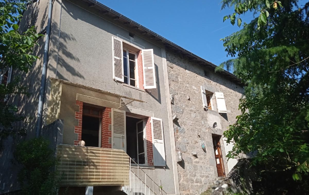 Aubusson Immobilier : Maison / Villa | SAINT-AMAND (23200) | 90 m2 | 71 280 € 