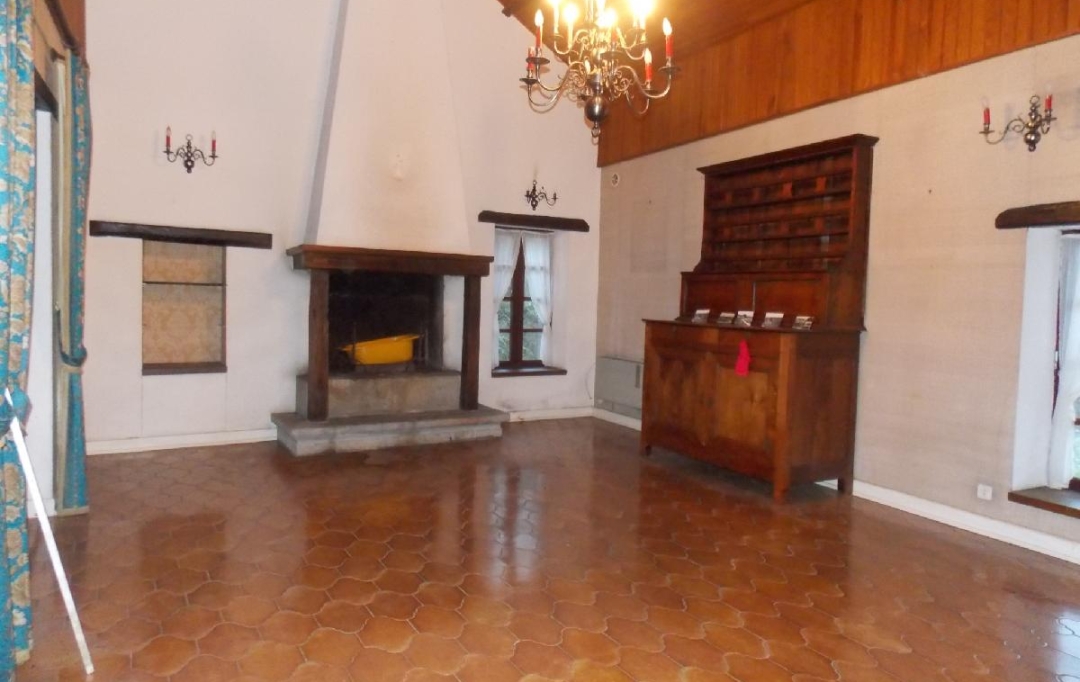 Aubusson Immobilier : Maison / Villa | LE MAS-D'ARTIGE (23100) | 145 m2 | 95 000 € 